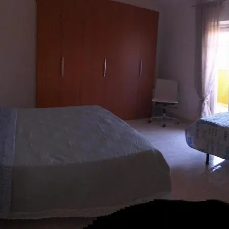 Maria Giuseppina A San Benedetto Del Tronto *