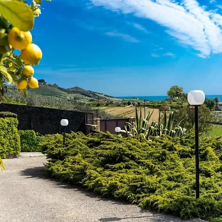 Nyaraló Maria Giuseppina A San Benedetto Del Tronto *